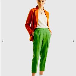 NWOT UNITED COLORS of BENETTON CROPPED TROUSERS